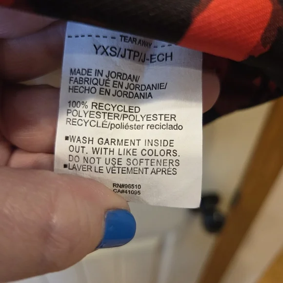 Under Armour Boys' Armour Fleece Camo Hoodie Youth XS Black Red Activewear - Picture 4 of 7